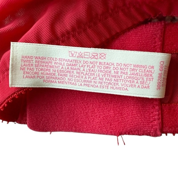 Victoria's Secret Dream Angels Wicked Lace Balconette Bra 36DD Red Unlined Bows - Picture 7 of 8